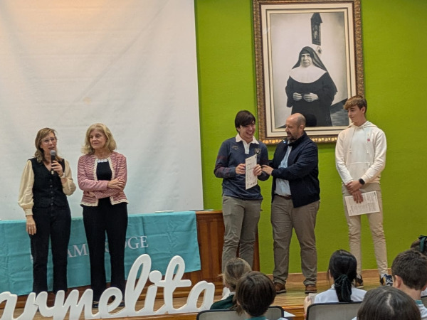 ENTREGA DE LOS CERTIFICADOS DE CAMBRIDGE