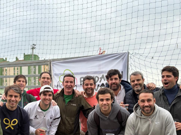 DEPORTE QUE EDUCA SOLIDARIDAD QUE UNE.