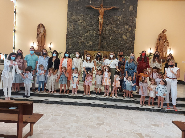 PRESENTACIÓN A LA VIRGEN DEL CARMEN DE LOS NIÑOS DE 1º DE INFANTIL.