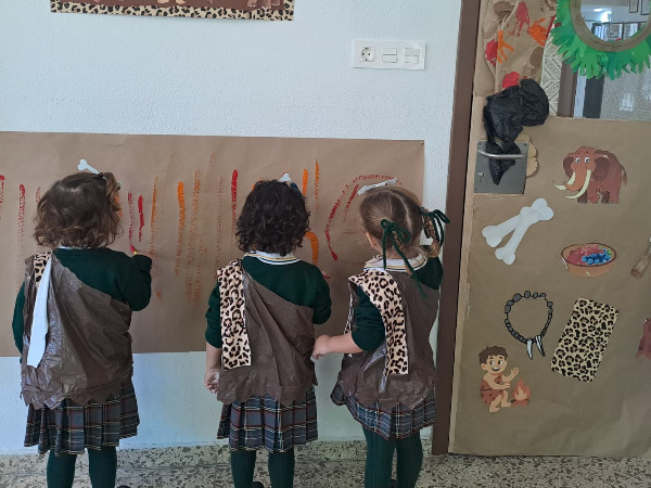 TALLER DE PREHISTORIA DE 1º DE INFANTIL.